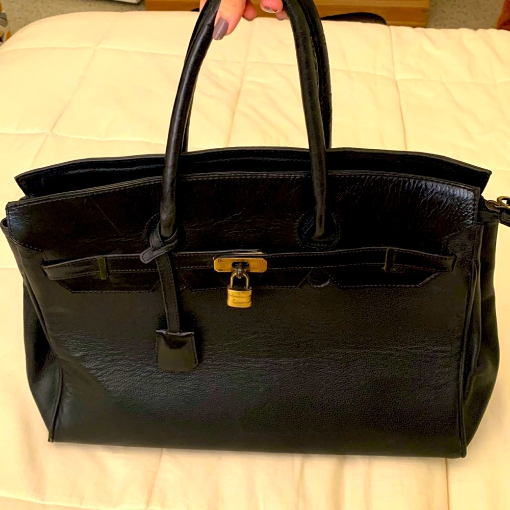 Medium Black Tote Bag Animal Print inside